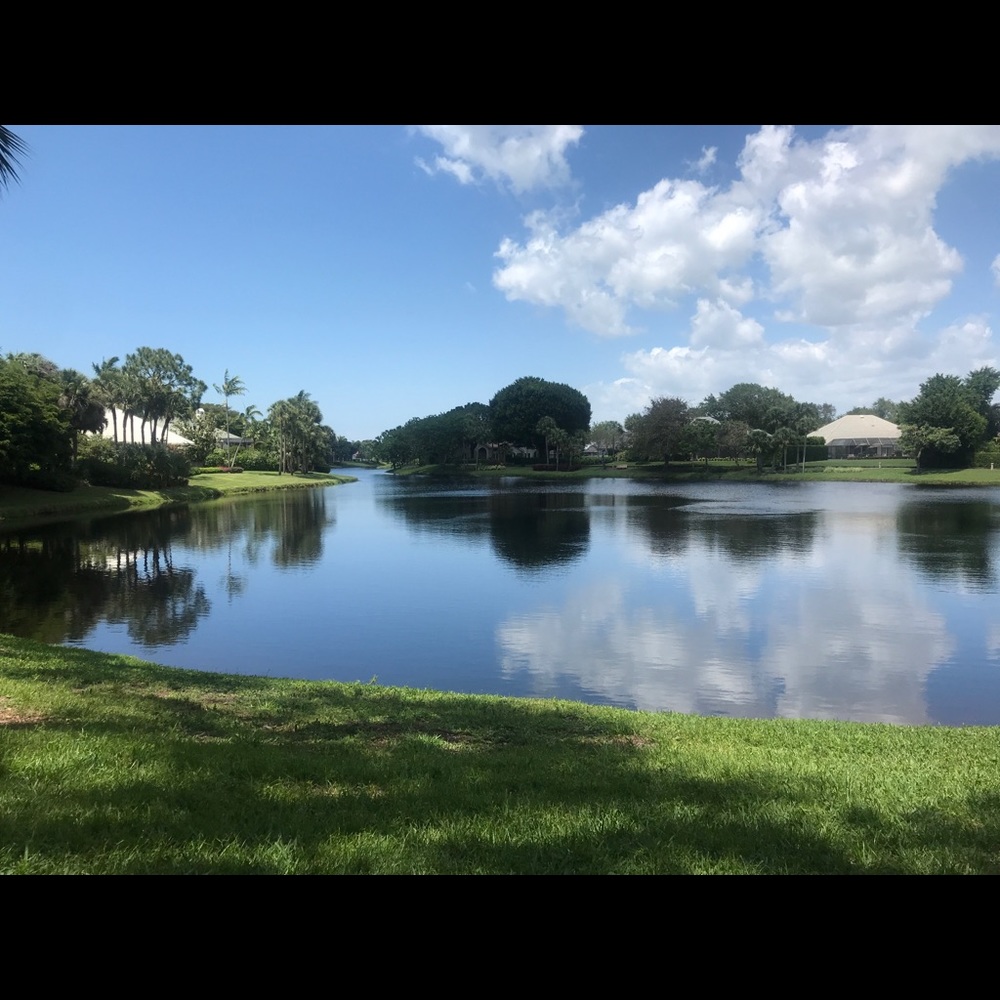 Meet your Posher, Isabel